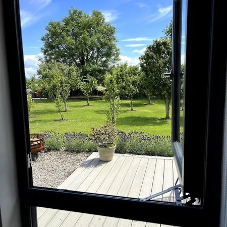 Сasa de vacaciones The Stables Close To Galway And *